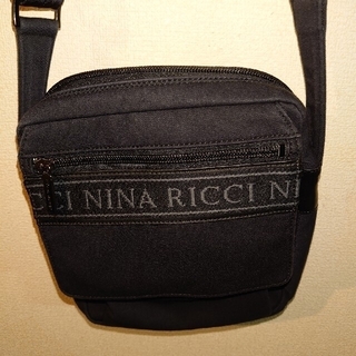 ニナリッチ(NINA RICCI)のニナリッチショルダーバッグ(ショルダーバッグ)