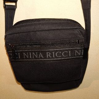 ニナリッチ(NINA RICCI)のニナリッチショルダーバッグ(ショルダーバッグ)