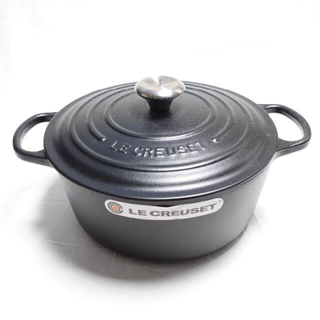 [Le Creuset]　ホーロー鍋　ブラックらくまるっと