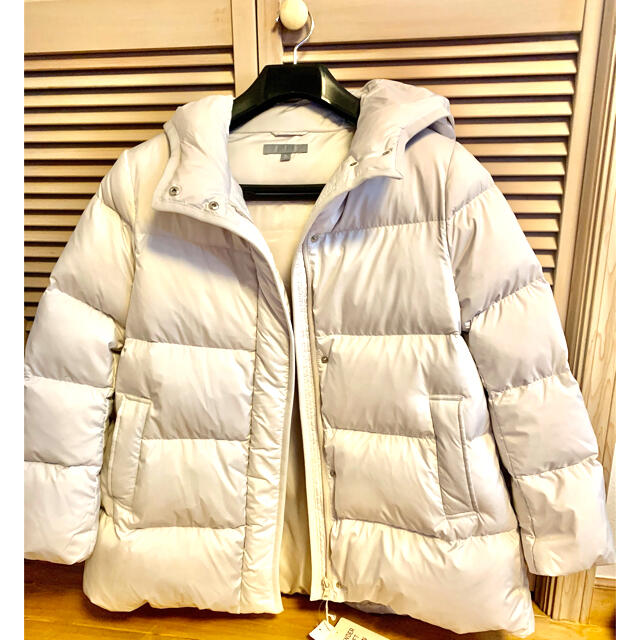 数量は多い UNIQLO - ♪新品未使用♪ ユニクロ ダウンコート XL オフホワイト ダウンコート