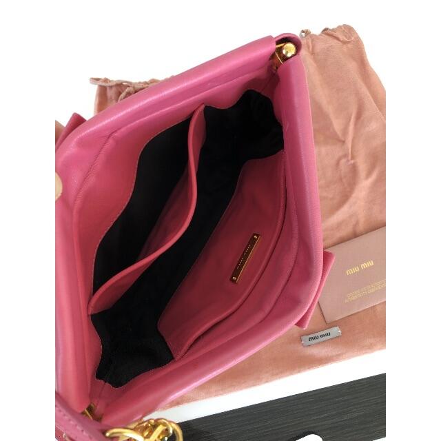 MIU MIU(ミュウミュウ)のmiu miu ショルダーバッグ レディースのバッグ(ショルダーバッグ)の商品写真