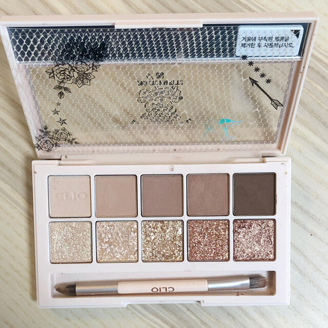 3ce(スリーシーイー)のCLIO PRO EYE PALLET 08 INTO LACE コスメ/美容のベースメイク/化粧品(アイシャドウ)の商品写真