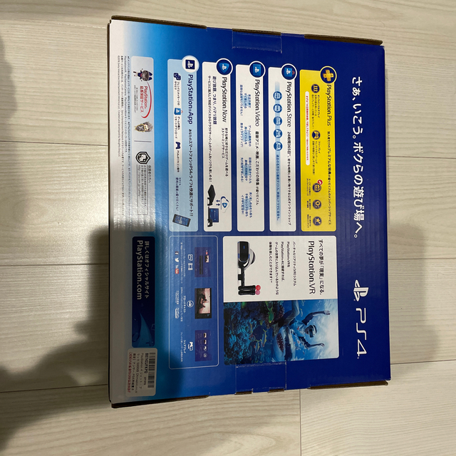 SONY(ソニー)のPlayStation4 500GB SONY プレステ4 エンタメ/ホビーのゲームソフト/ゲーム機本体(家庭用ゲーム機本体)の商品写真