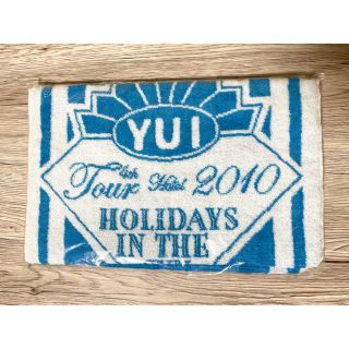 YUI 4th tour グッズ　タオル　新品　未開封　青(ミュージシャン)