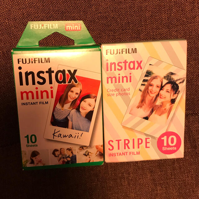 富士フイルム(フジフイルム)のチェキinstax mini8+ フィルムアルバム付き スマホ/家電/カメラのカメラ(その他)の商品写真