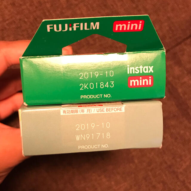 富士フイルム(フジフイルム)のチェキinstax mini8+ フィルムアルバム付き スマホ/家電/カメラのカメラ(その他)の商品写真
