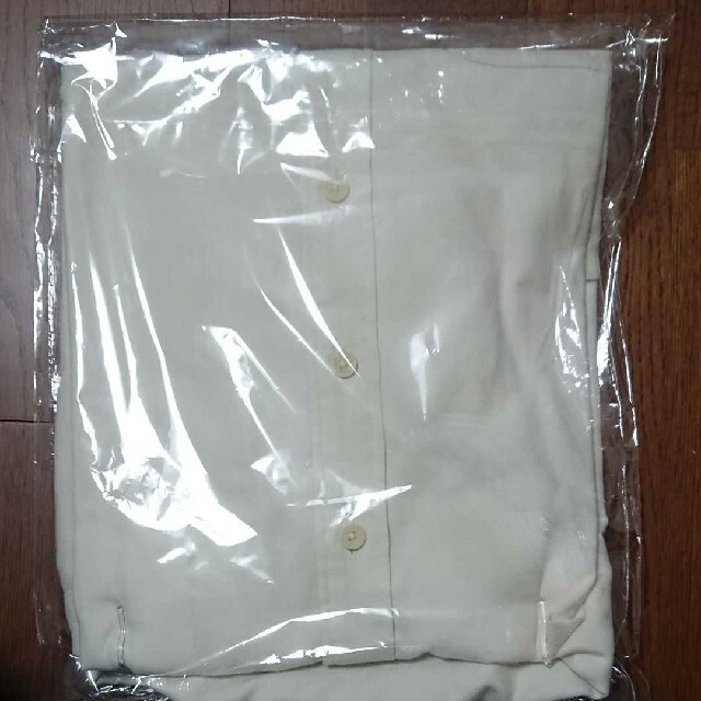 UNIQLO(ユニクロ)のフランネルスタンドカラーシャツ(長袖) OFF WHITE レディースのトップス(シャツ/ブラウス(長袖/七分))の商品写真