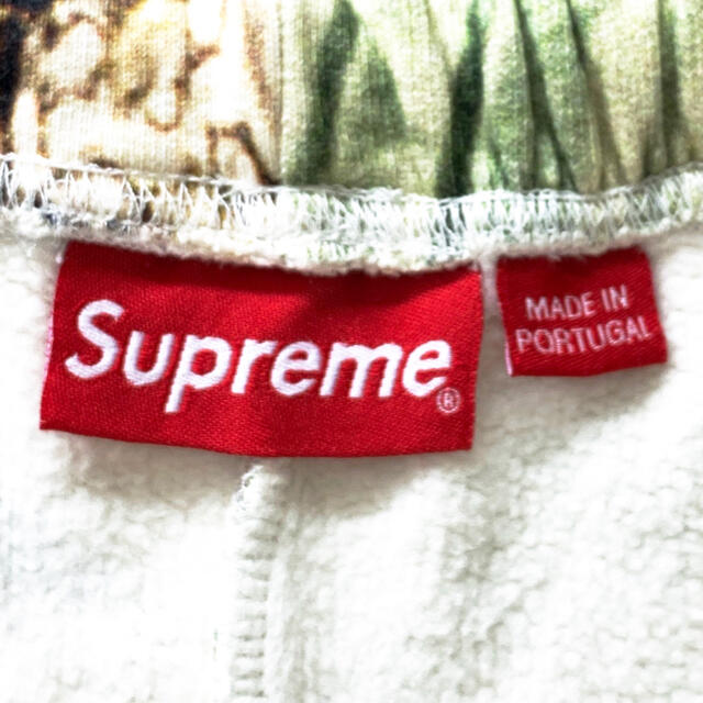 Supreme(シュプリーム)の【XL】Supreme Bring Shorts / Green シュプリーム  メンズのパンツ(ショートパンツ)の商品写真