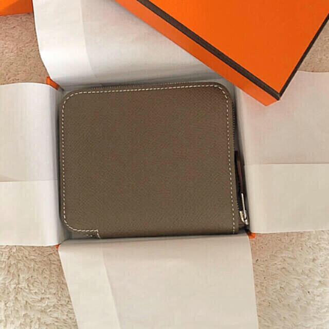 Hermes(エルメス)のエルメス シルクインコンパクト 新品未使用  レディースのファッション小物(財布)の商品写真