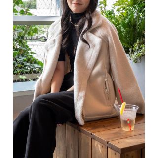 ザラ(ZARA)のYUGA FRP フェイクムートン　ボア　ブルゾン　ジャケットコート(ムートンコート)