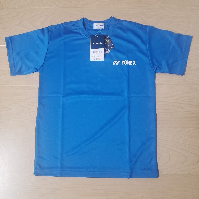 YONEX(ヨネックス)の新品タグ付き！YONEX 限定Tシャツ　140 ブルー スポーツ/アウトドアのテニス(ウェア)の商品写真