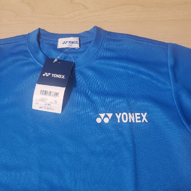 YONEX(ヨネックス)の新品タグ付き！YONEX 限定Tシャツ　140 ブルー スポーツ/アウトドアのテニス(ウェア)の商品写真