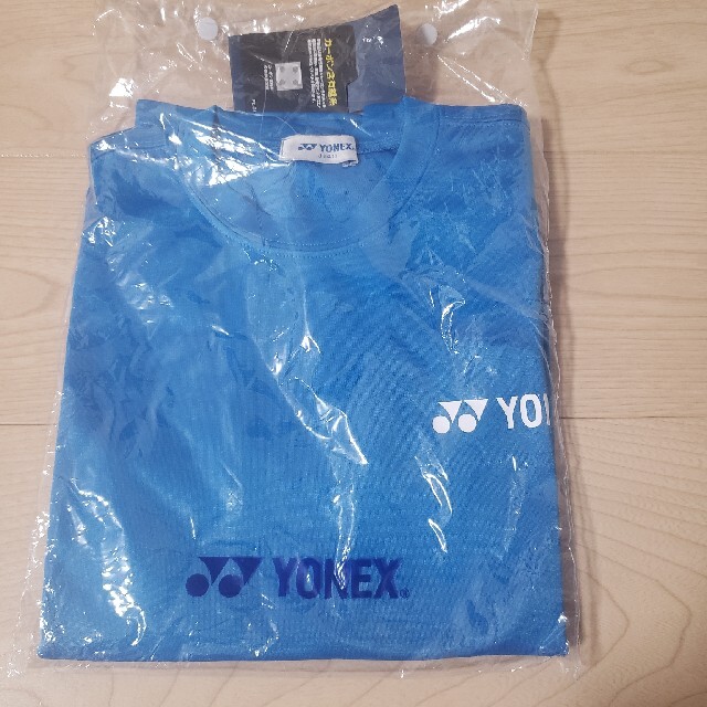 YONEX(ヨネックス)の新品タグ付き！YONEX 限定Tシャツ　140 ブルー スポーツ/アウトドアのテニス(ウェア)の商品写真