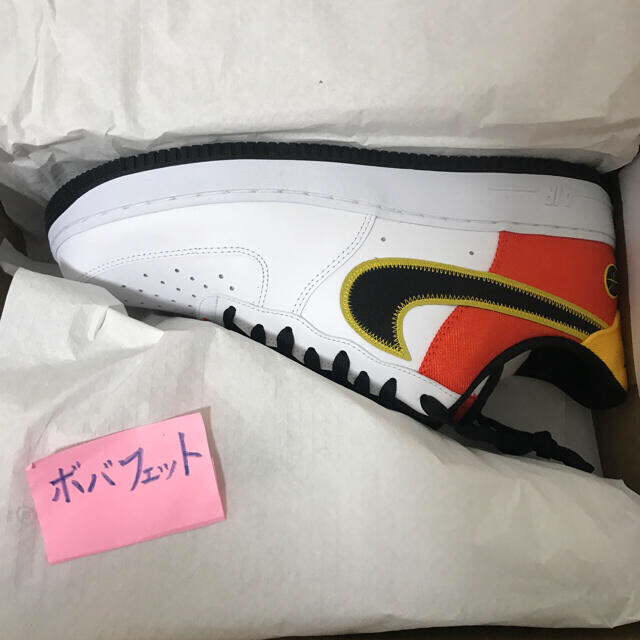 NIKE(ナイキ)の【新品未使用】Nike Air Force 1 '07 Rayguns メンズの靴/シューズ(スニーカー)の商品写真