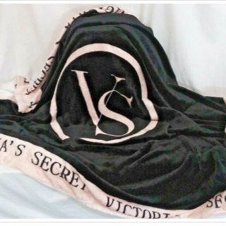 ヴィクトリアズシークレット(Victoria's Secret)のVictoria’s Secret Blanket (その他)