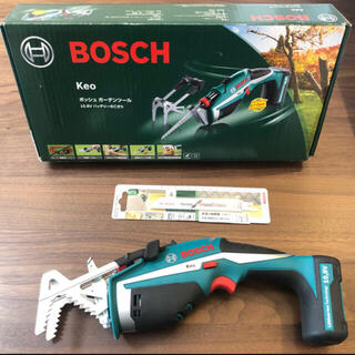 ボッシュ(BOSCH)のBOSCH 電動ノコギリ&金属用・替え刃付き(日用品/生活雑貨)