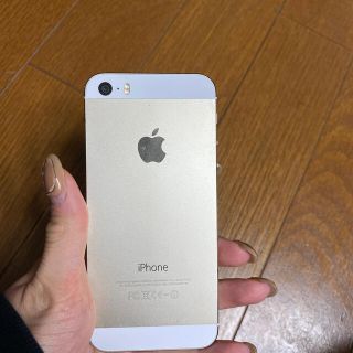 アイフォーン(iPhone)のiPhone 5s ゴールド(スマートフォン本体)