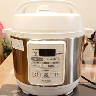 アイリスオーヤマ(アイリスオーヤマ)のアイリスオーヤマの電気圧力鍋　3.0L(調理機器)