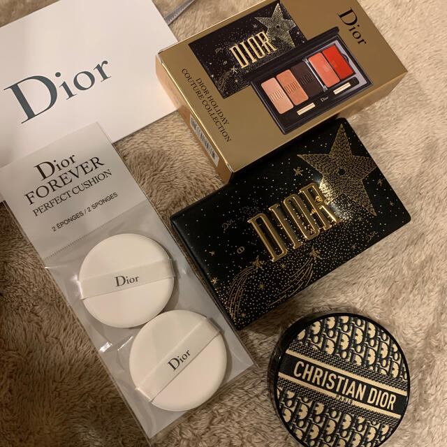 Dior(ディオール)のDiorクリスマスパレット　クッションファンデセット コスメ/美容のキット/セット(コフレ/メイクアップセット)の商品写真