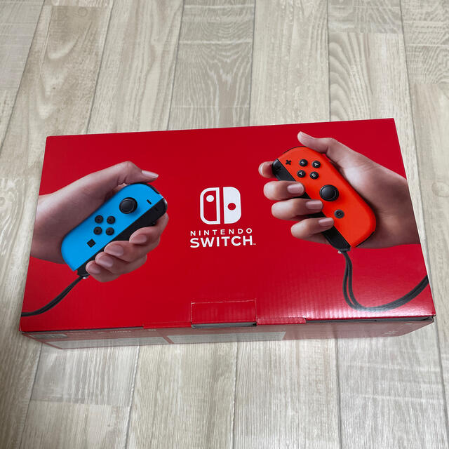 Nintendo Switch(ニンテンドースイッチ)のNintendo Switch JOY-CON(L) ネオンブルー/(R) ネオ エンタメ/ホビーのゲームソフト/ゲーム機本体(家庭用ゲーム機本体)の商品写真