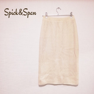 スピックアンドスパン(Spick & Span)のスピック&スパン ニットタイトスカート オフホワイト(ひざ丈スカート)