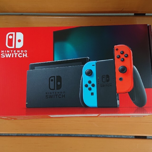 ：新型モデル Nintendo Switch ニンテンドースイッチ 本体のサムネイル