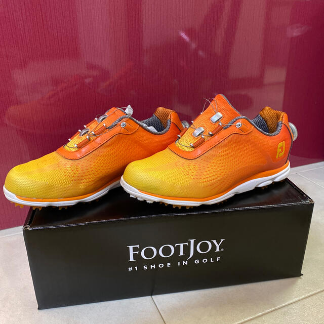 FootJoy(フットジョイ)の専用　フットジョイ　ゴルフシューズ　レディース　FOOT JOY 23.5cm スポーツ/アウトドアのゴルフ(シューズ)の商品写真