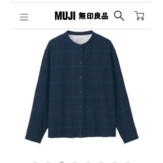 ムジルシリョウヒン(MUJI (無印良品))の新疆綿フランネルスタンドカラーシャツ 婦人Ｓ・ネイビー×チェック　新品未開封(シャツ/ブラウス(長袖/七分))