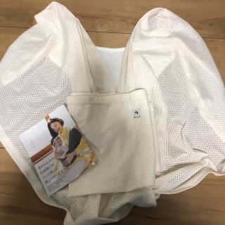 ベビービョルン(BABYBJORN)のコニー抱っこ紐サマー　M konny ベビーキャリア　メッシュ(抱っこひも/おんぶひも)