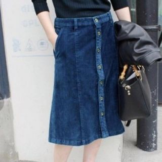 スローブイエナ(SLOBE IENA)のSLOBE IENA LE DENIM ベルベットスカート(ひざ丈スカート)