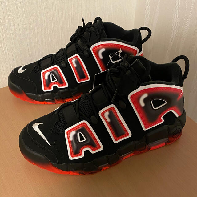 NIKE(ナイキ)のNIKE AIR MORE UPTEMPO 96 メンズの靴/シューズ(スニーカー)の商品写真