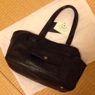 プラダ(PRADA)のプラダの黒レザーバック(ショルダーバッグ)