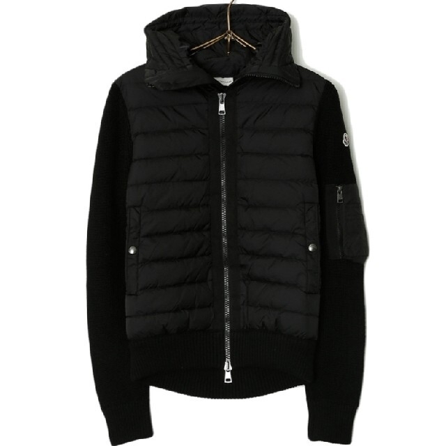 2/22迄掲載予定 MONCLERMAGLIONE TRICOT Mサイズモンクレール 2/22迄掲載予定 MONCLERMAGLIONE TRICOT Mサイズモンクレール