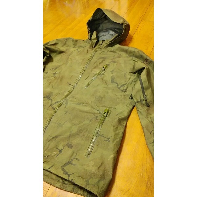 BURTON ウェア Sサイズ 美品の通販 by のっち's shop KAZ|バートンならラクマ - バートン BURTON ak スノーボードジャケット 豊富な低価