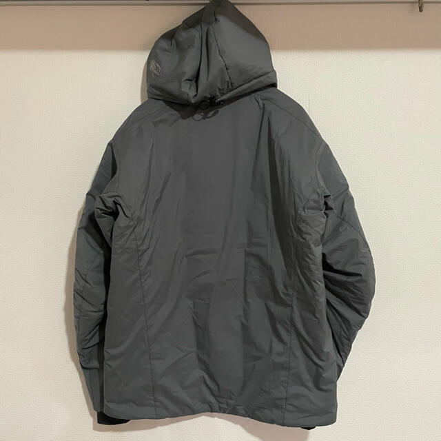 【完売品✨美品】ARC’TERYX　BEAMS別注　アトム AR 希少Lサイズ