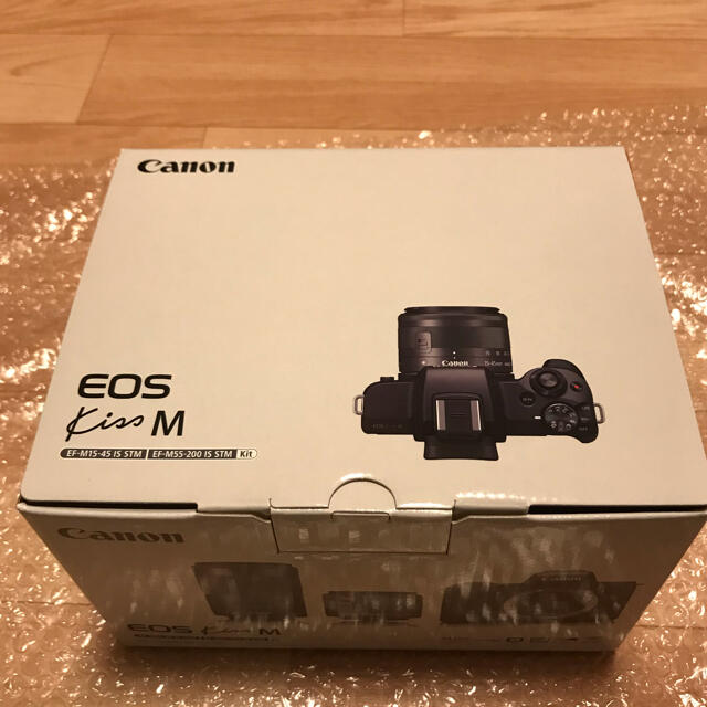 新品未使用❤Canon EOS Kiss M ❤ブラック レンズキット 保証書付