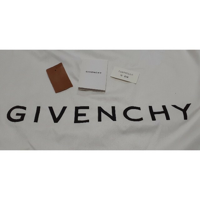 GIVENCHY(ジバンシィ)の ジバンシィ　ナイチンゲール　ラージ レディースのバッグ(ショルダーバッグ)の商品写真