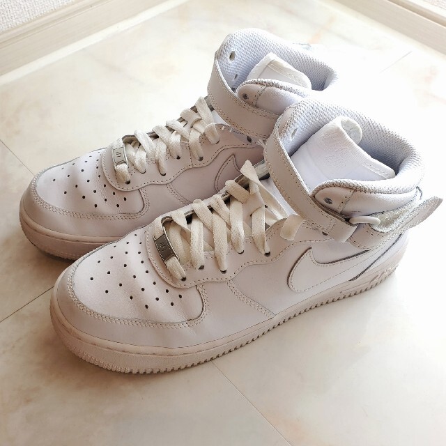 NIKE(ナイキ)のNIKE AIRFORCE1 レディースの靴/シューズ(スニーカー)の商品写真