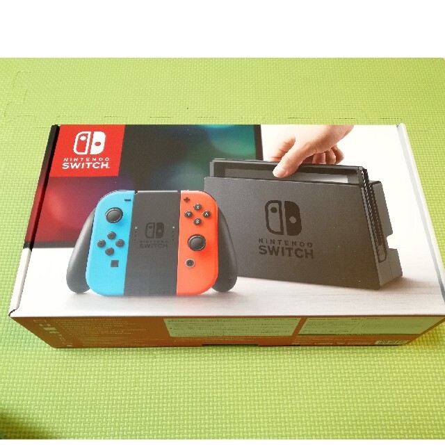 Nintendo Switch(ニンテンドースイッチ)の☆タカ様専用☆Nintendo Switch ☆本体☆ネオンブルーネオンレッド☆ エンタメ/ホビーのゲームソフト/ゲーム機本体(家庭用ゲーム機本体)の商品写真