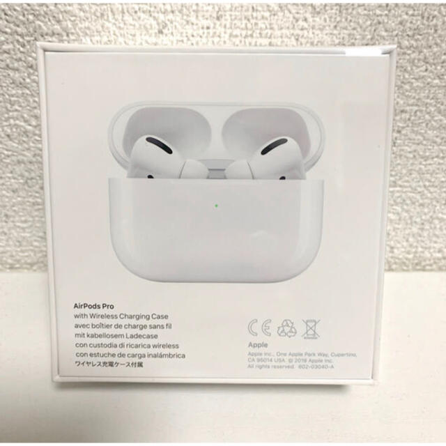 Apple(アップル)の Apple AirPods Pro  スマホ/家電/カメラのオーディオ機器(ヘッドフォン/イヤフォン)の商品写真