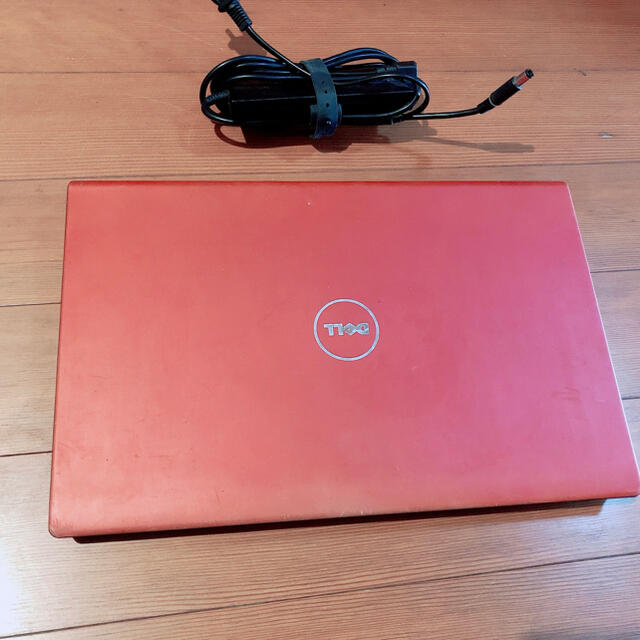 DELL(デル)のDELL studio 1558　ジャンク スマホ/家電/カメラのPC/タブレット(ノートPC)の商品写真