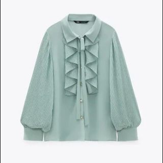 ザラ(ZARA)のZARA ブラウス　フリル(シャツ/ブラウス(長袖/七分))