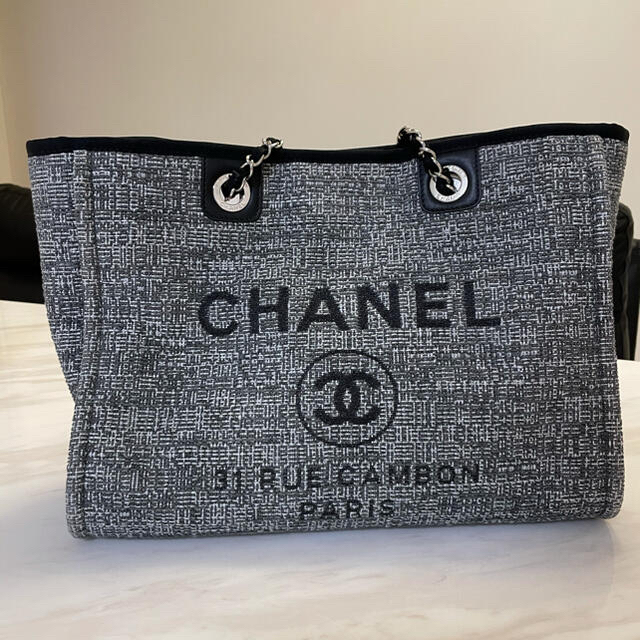 シャネル　ドーヴィル　トート　CHANEL