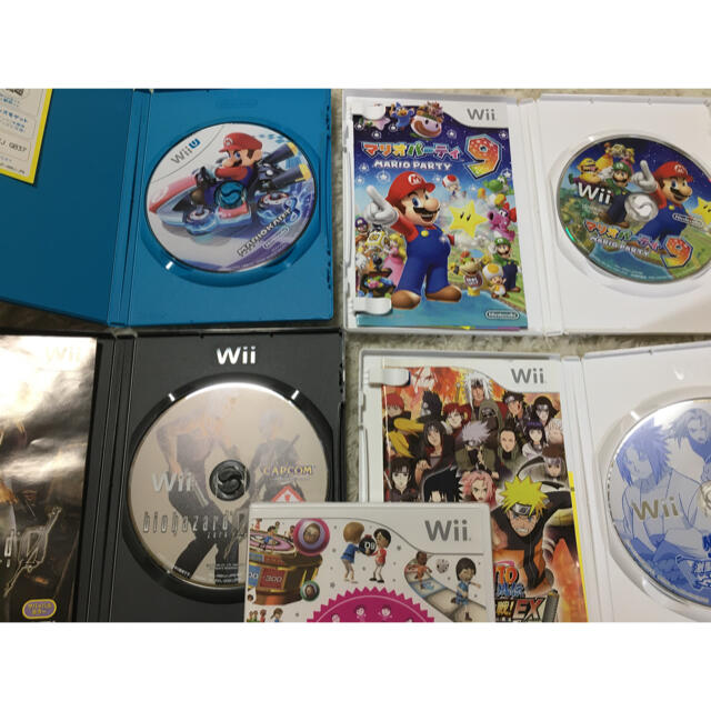 任天堂(ニンテンドウ)の【Wii U 8GB セット】 Wii U ベーシックセット+マリオカート8他 エンタメ/ホビーのゲームソフト/ゲーム機本体(家庭用ゲーム機本体)の商品写真