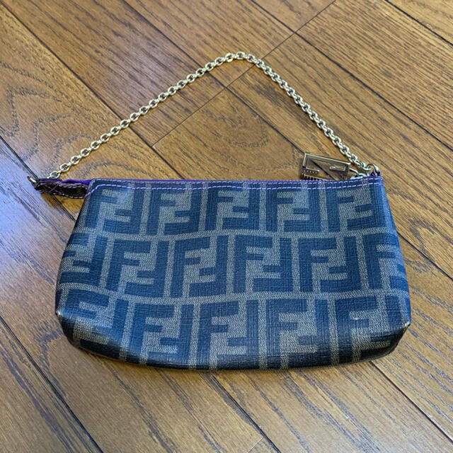 FENDI♡アクセサリーポーチ