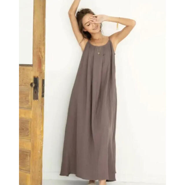 即完売 alexiastamアリシアスタン Linen V-Neck Dress