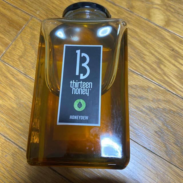 13honey ハニーデュー 1.5kg瓶 食品/飲料/酒の食品(その他)の商品写真