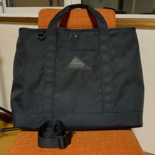 ケルティ(KELTY)の美品　ケルティ　アーバンオールブラック　トートバッグ　Mサイズ(トートバッグ)