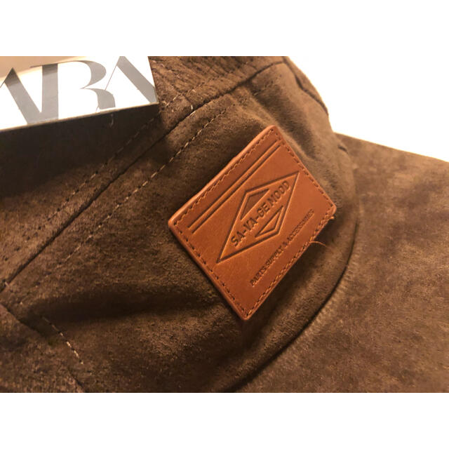 ZARA(ザラ)の新品未使用タグ付き　100% leather cap メンズの帽子(キャップ)の商品写真