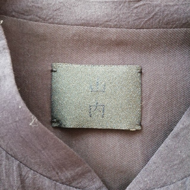 COMOLI(コモリ)の山内　有松塩縮加工リネンシャツ メンズのトップス(シャツ)の商品写真